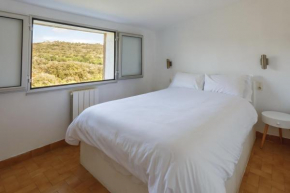 Cosy Apartment in Ancient Gabian with River and Vineyard Views